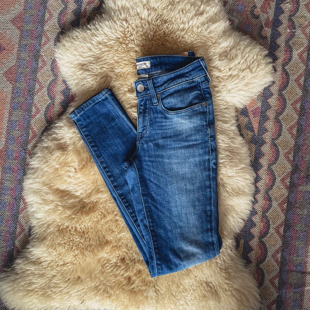 2/$45 - Levi's Made & Crafted Blue Skinny Jeans